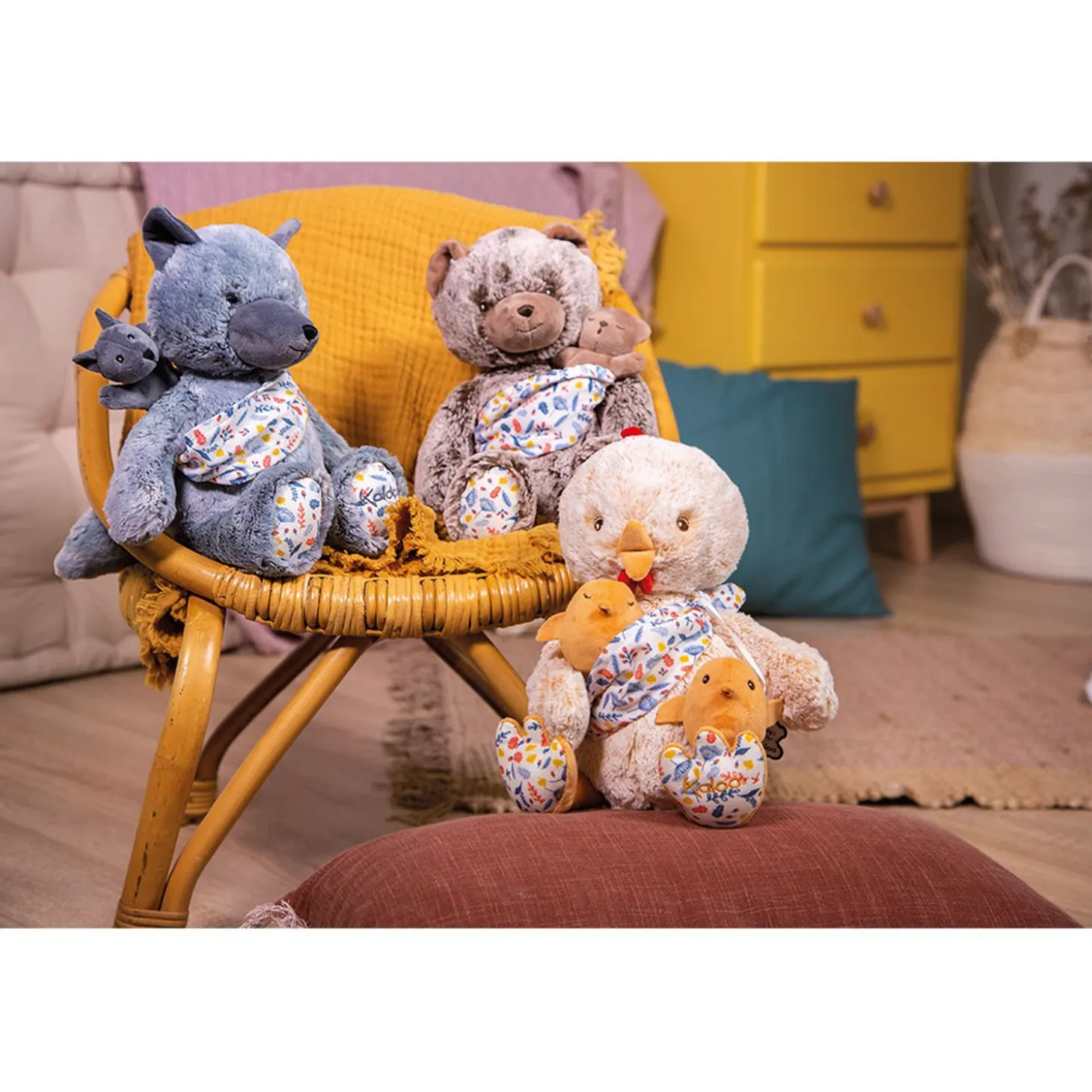 Kaloo Chicken Dad Plush Paul - 35Cm (13.8 In)